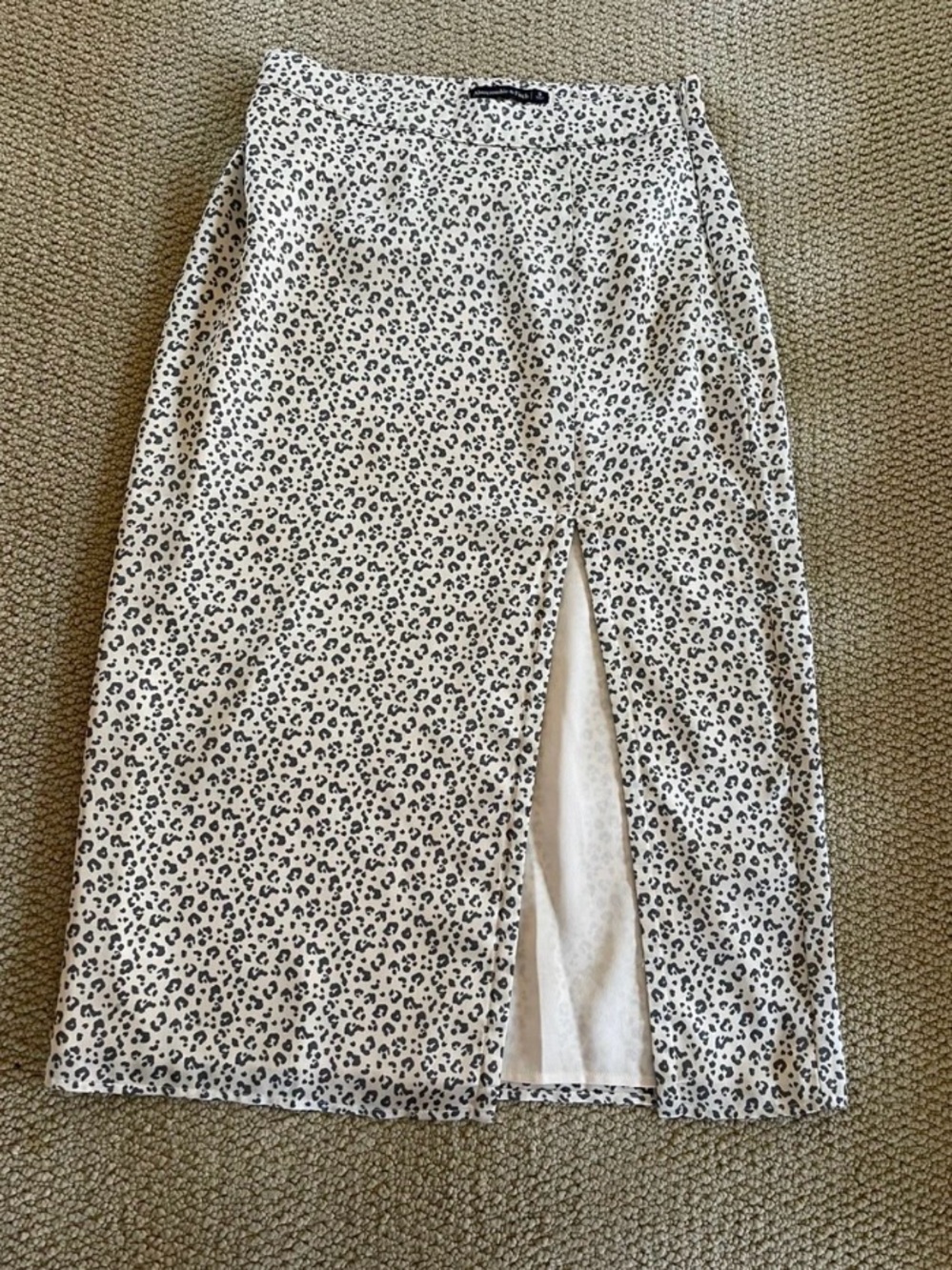 Abercrombie & Fitch Cream and Black Leopard Midi Skirt with Front Slit